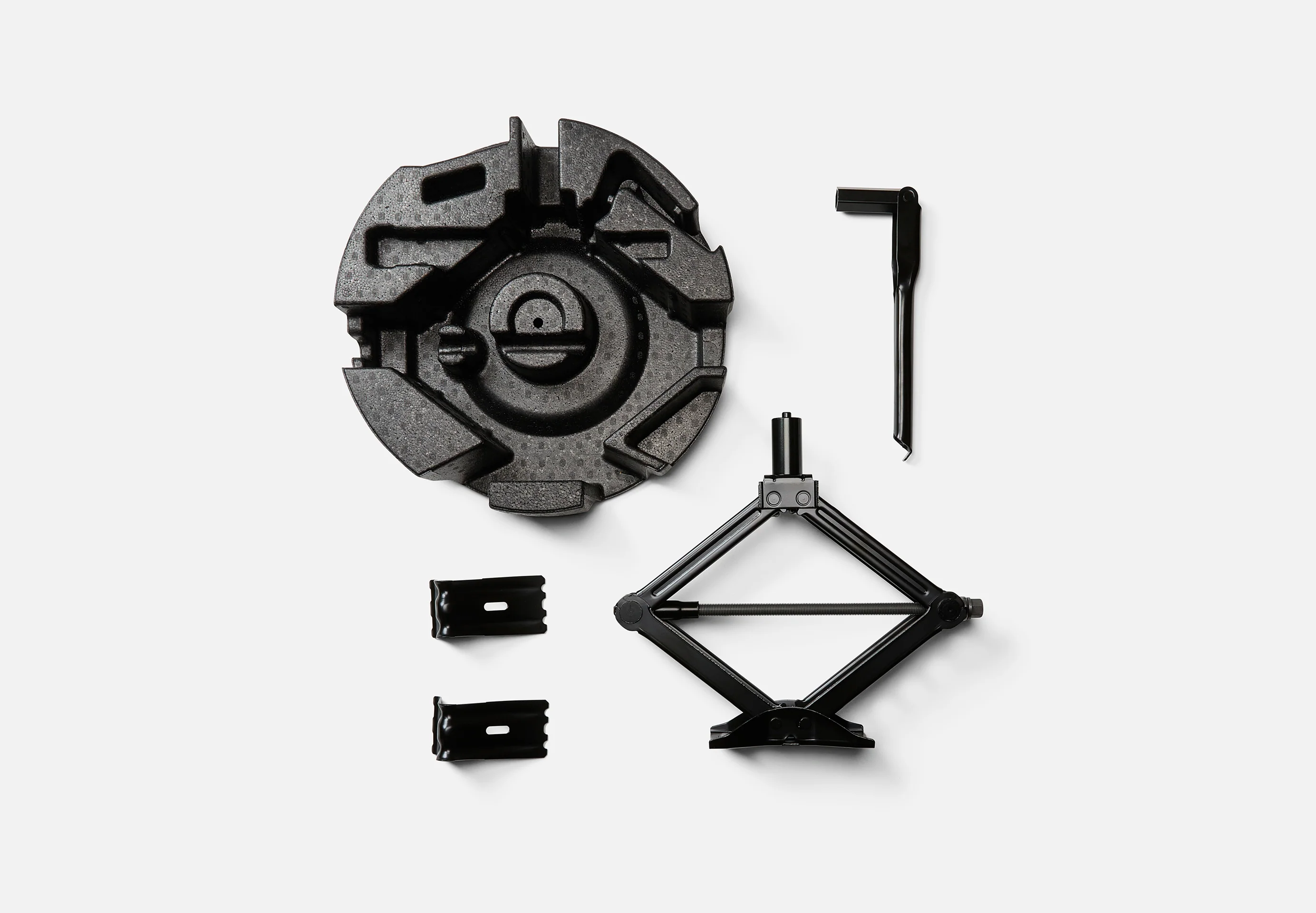 R1S Compact Spare Tire - Image 3