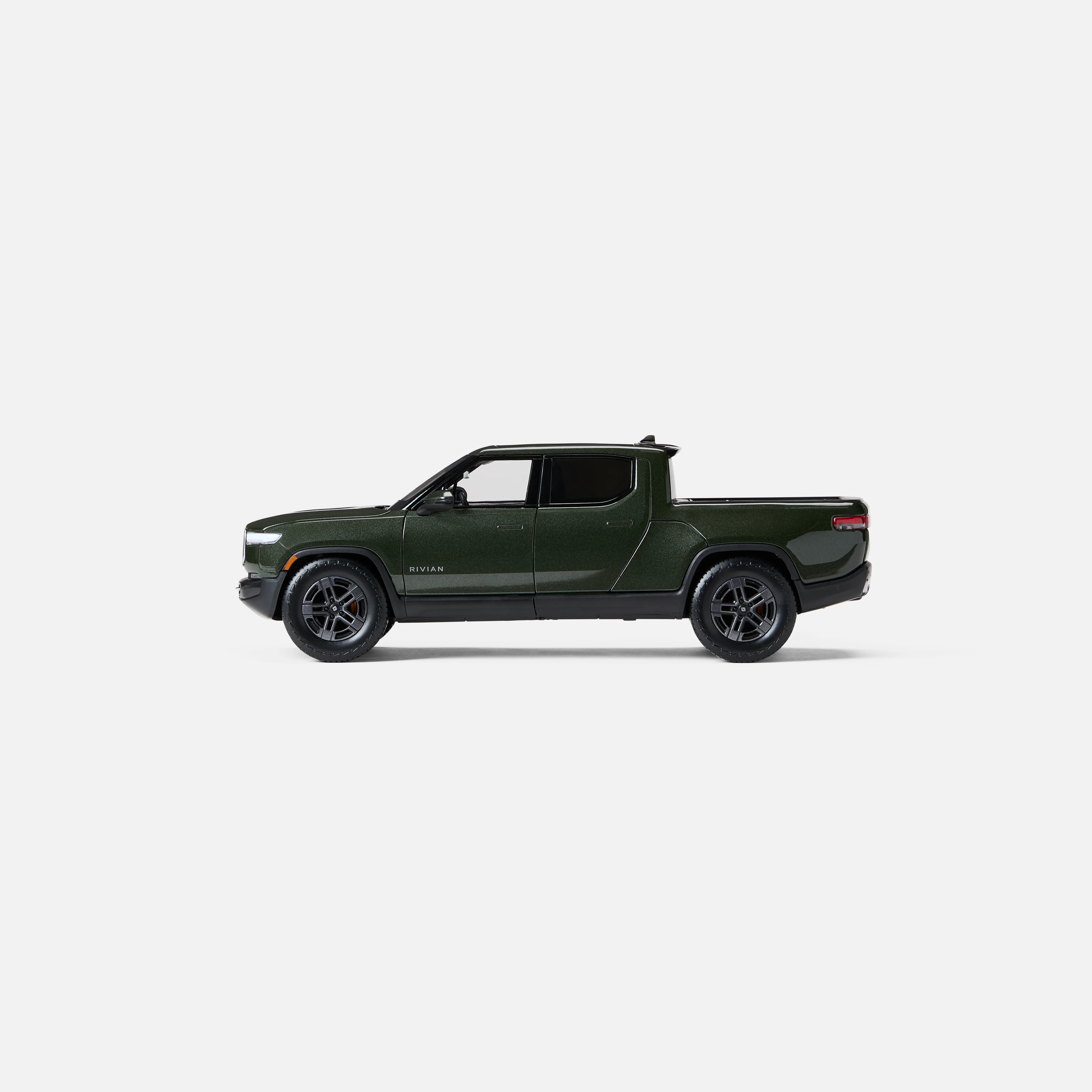 Rivian R1T 1:20 Scale