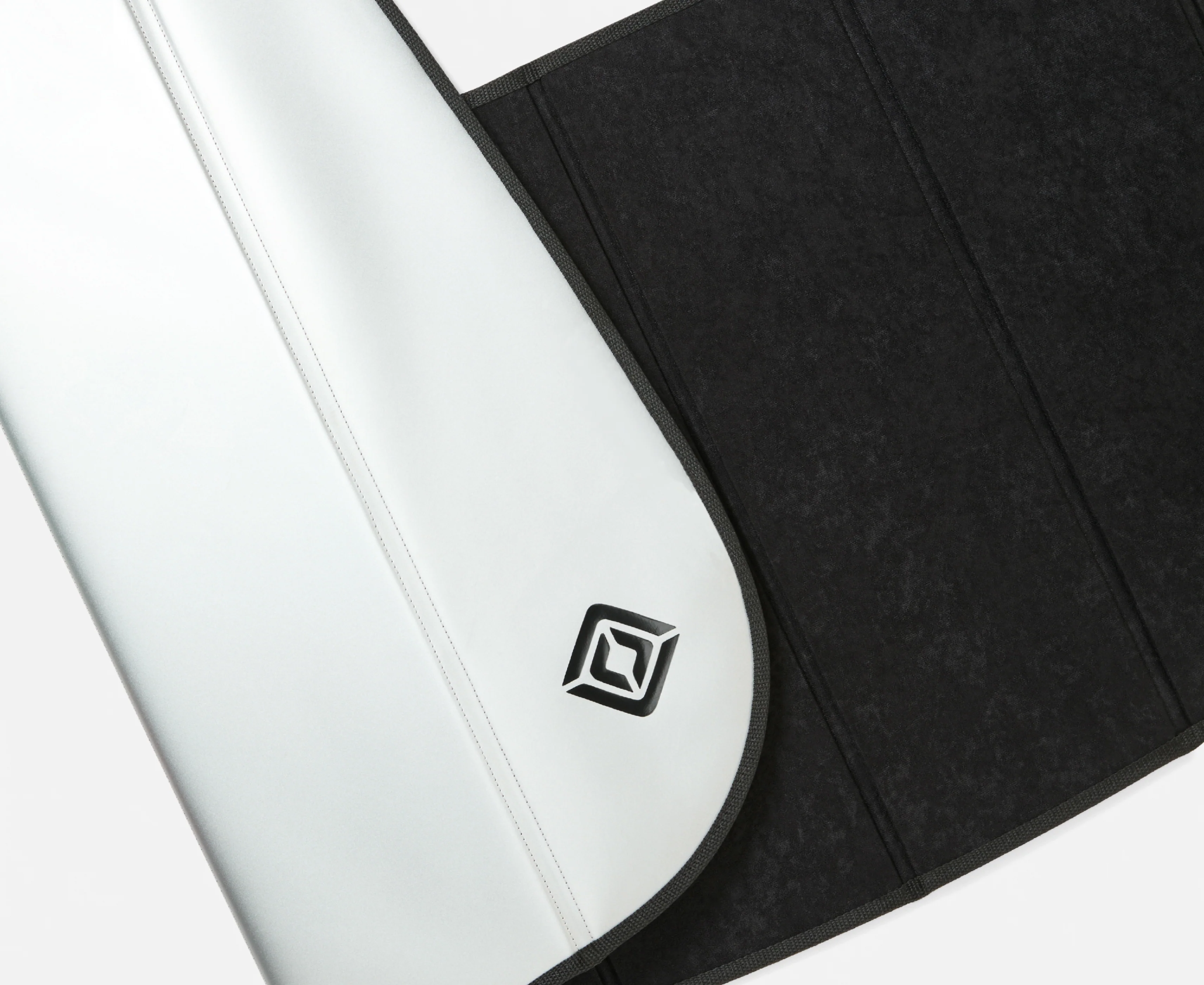 R1 Front Sunshade - Image 2