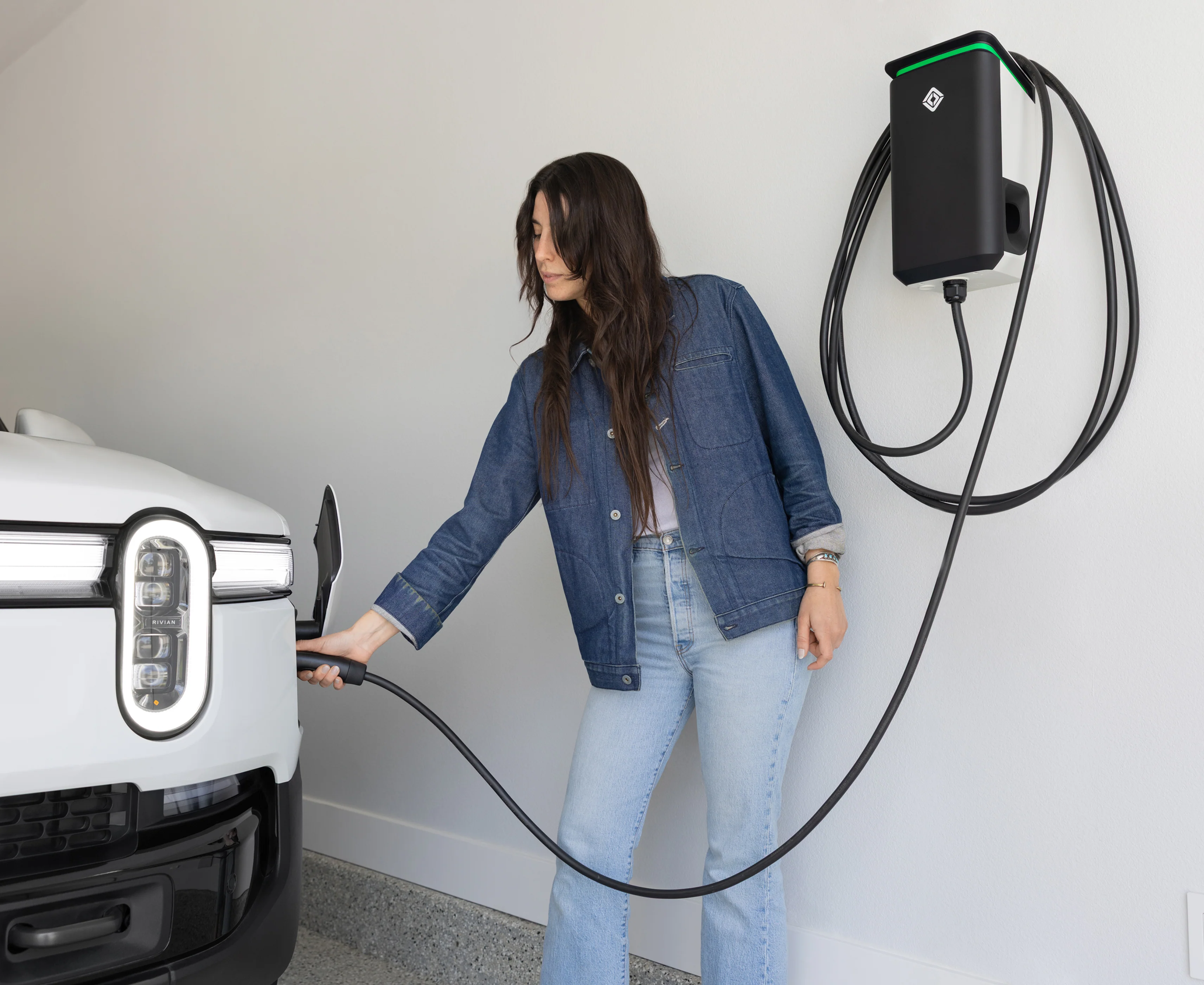 Rivian Wall Charger - NACS - Image 4