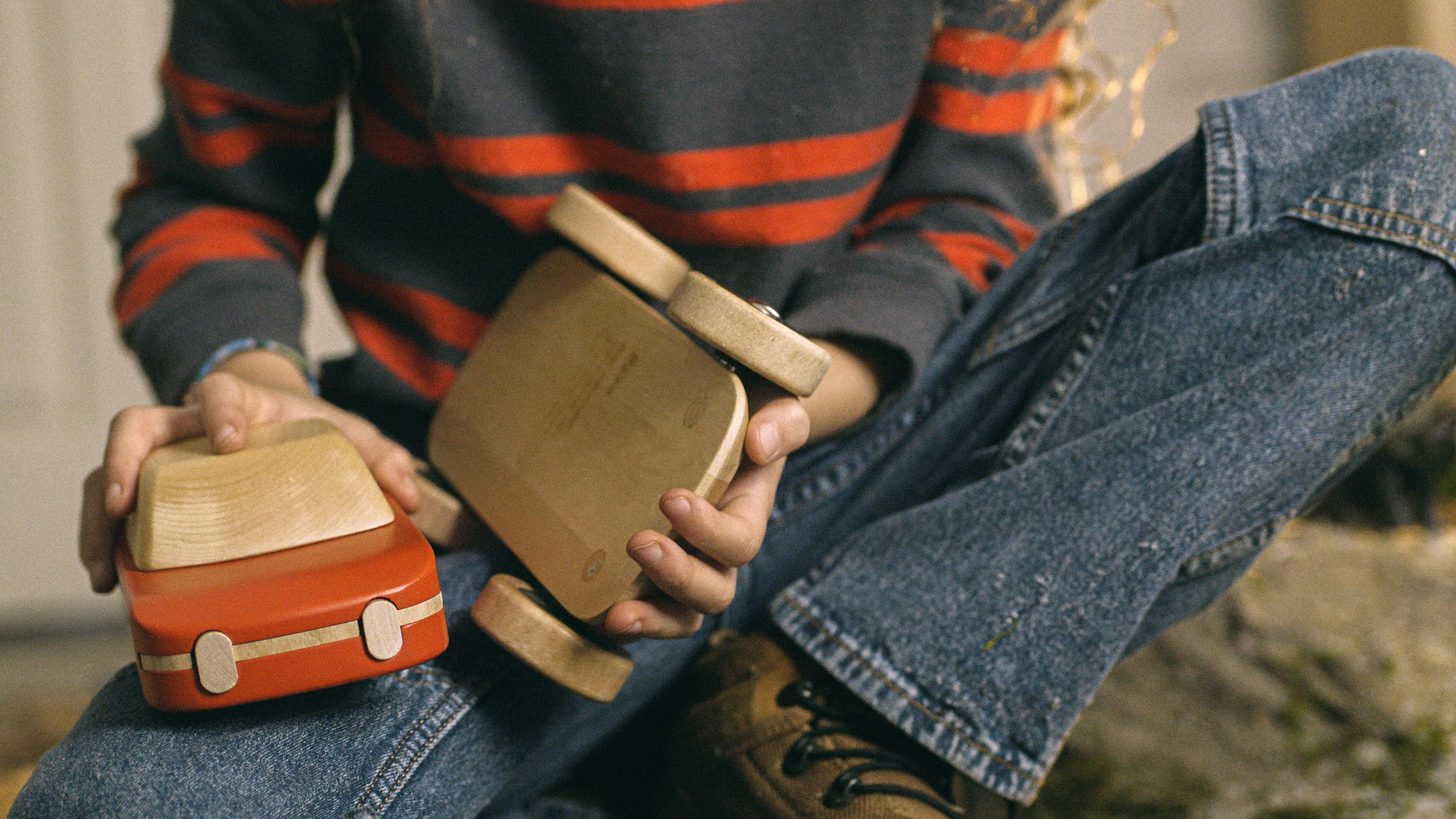 Rivian Wooden Vehicle Set - Image 9